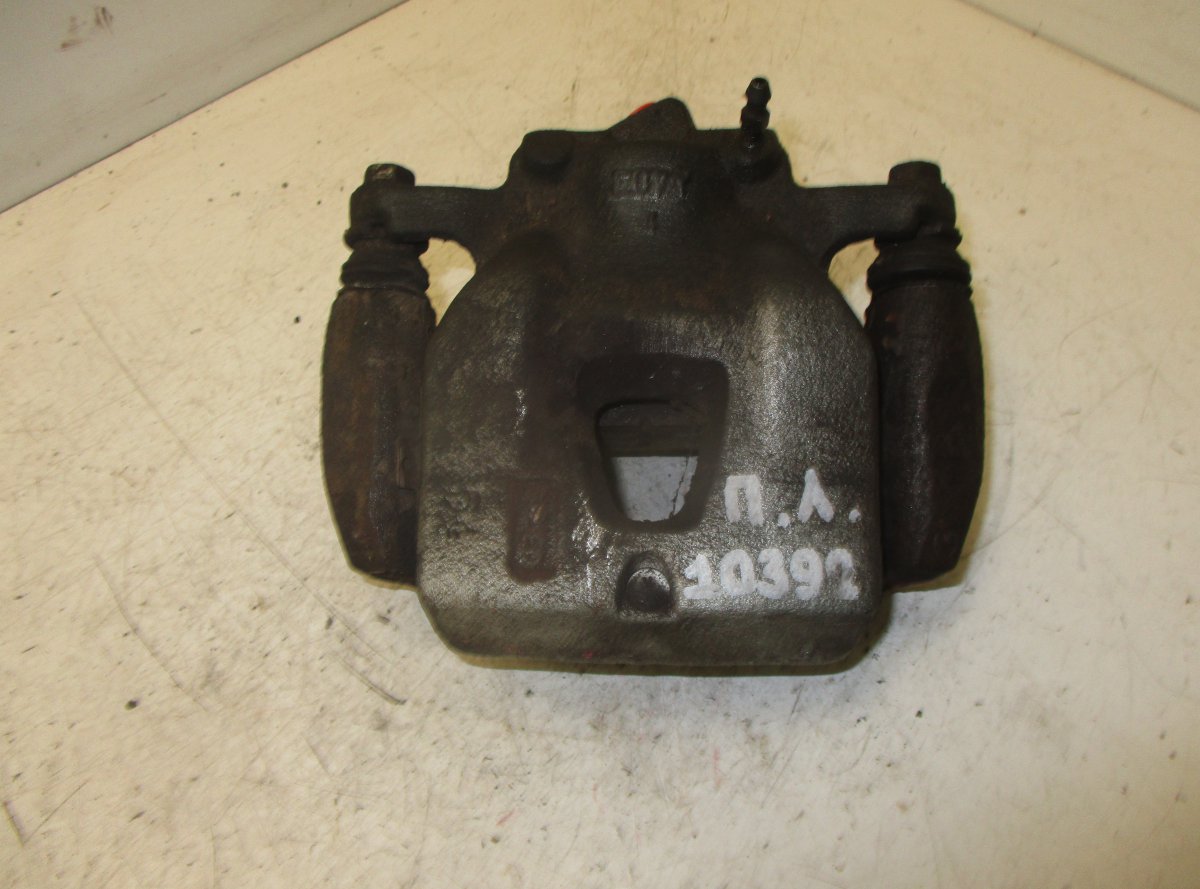 Toyota Previa Brake caliper Front left TOYOTA PREVIA II (2000-2006) Brake caliper Fron...