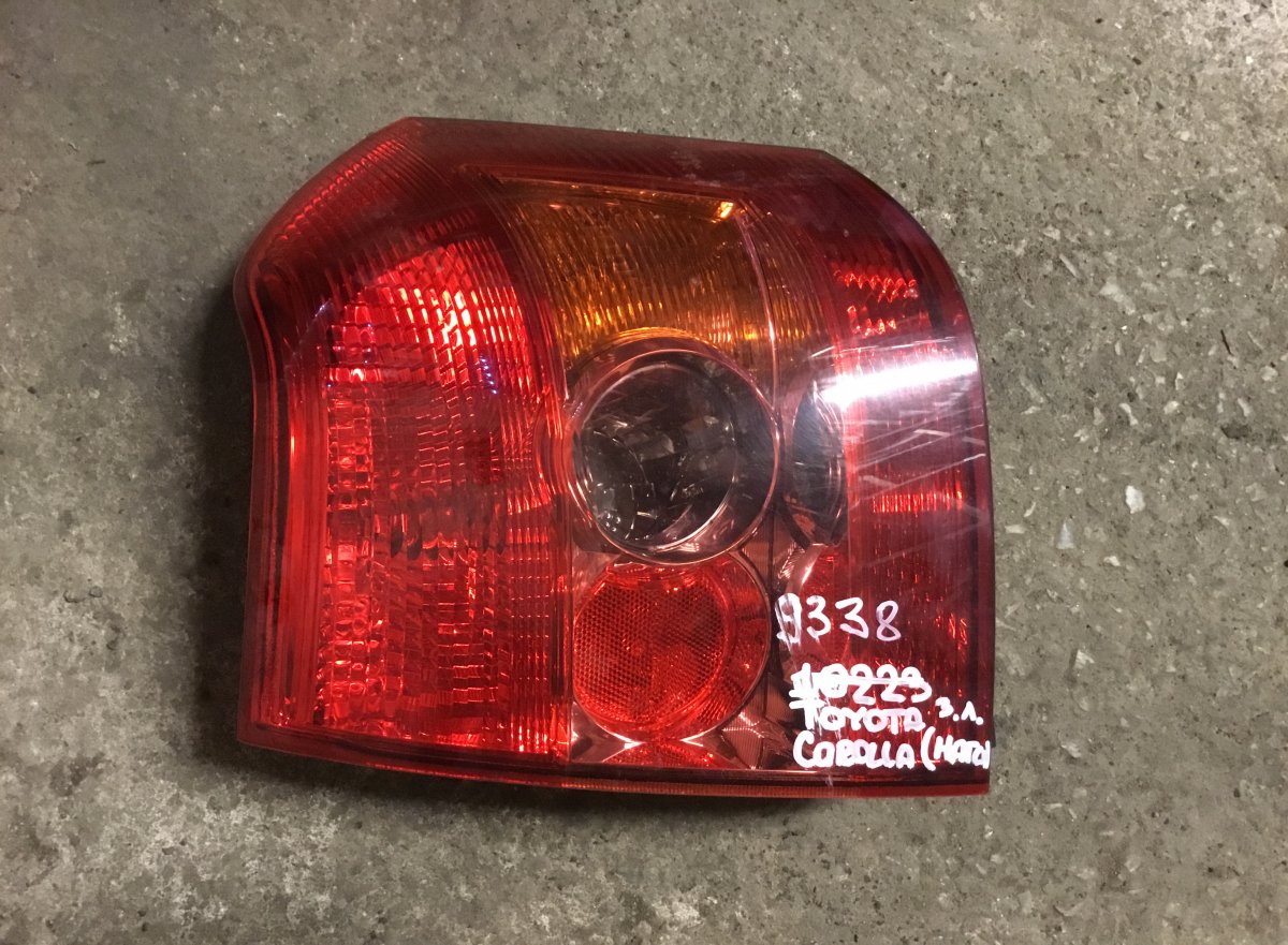 Toyota Corolla takavalo (vasen) TOYOTA COROLLA IX (E120) (2001-2007) Tail light...