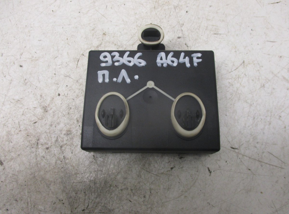 Audi A6 (C5) Door control unit front left AUDI A6 / A6 ALLROAD (C6, 4F) (2004-2011) Door ...