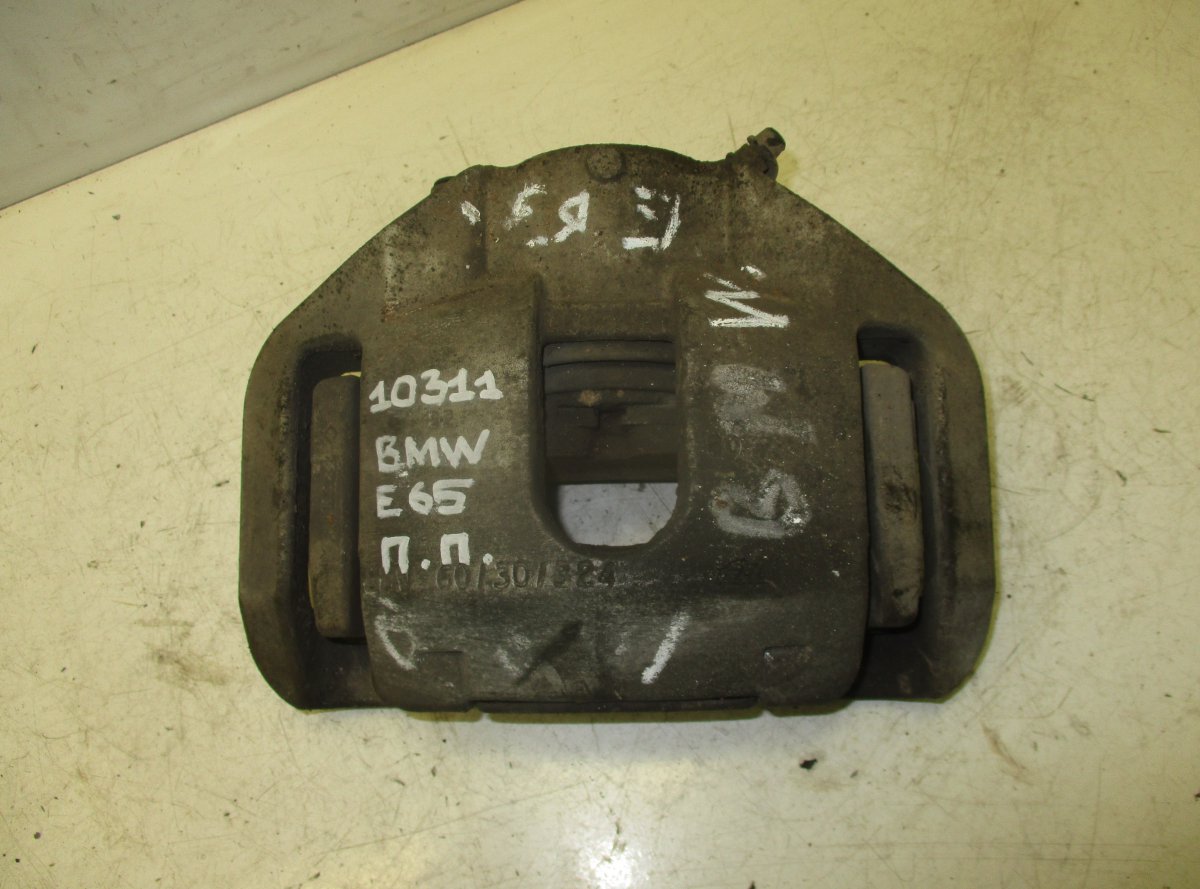 BMW 7 (E65 / E66 / E67 / E68) Brake caliper Front right BMW 7 (E65, E66) (2001-2009) Brake caliper Fron...