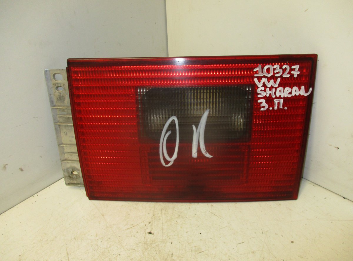 Volkswagen Sharan Inner tail light, right VW SHARAN I (7M) (1995-2010) Inner tail light, ...