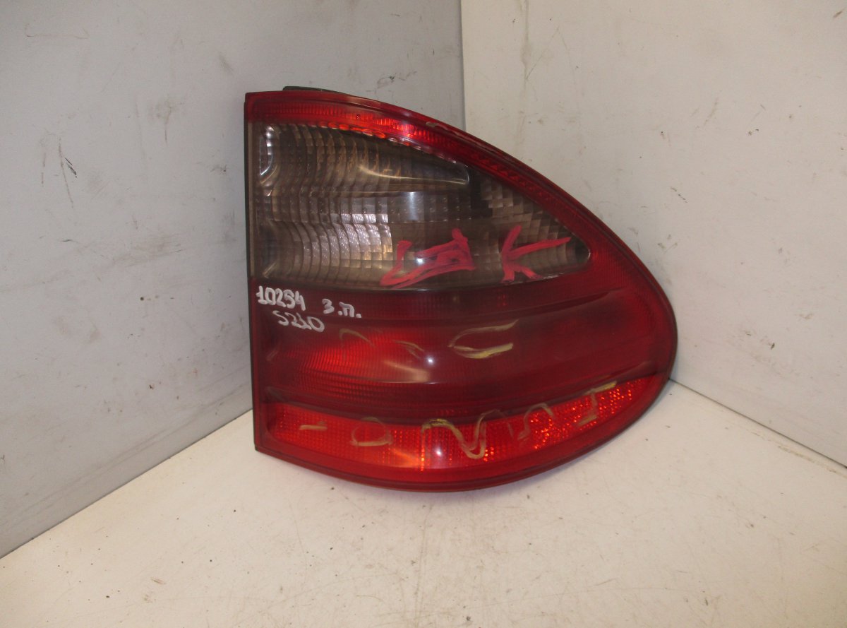 Mercedes-Benz 280SL - 600SL / SL (R129) Tail light, right MERCEDES-BENZ E-CLASS (W210) (1995-2003) Tail l...