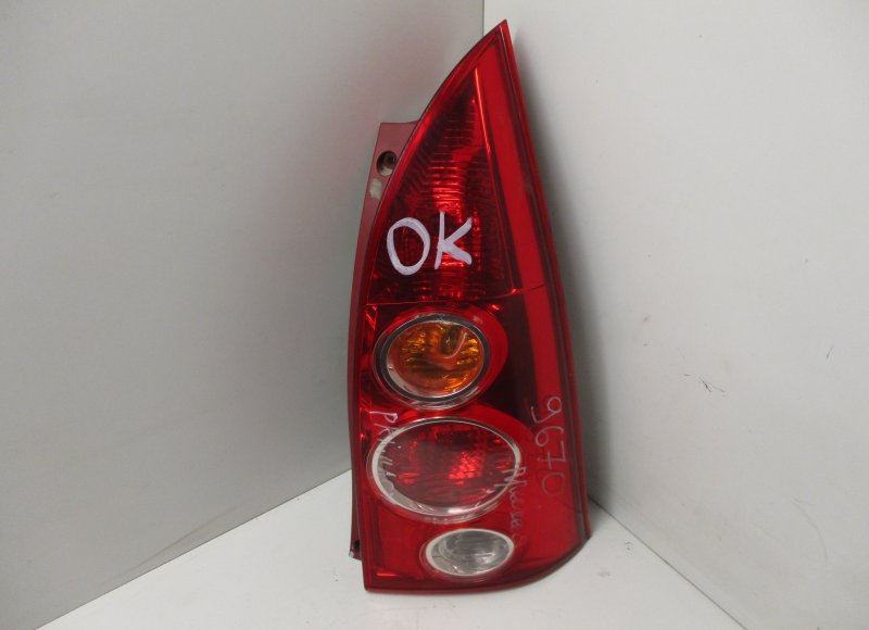 Mazda Premacy tail light left MAZDA PREMACY (CP) (1999-2005) Tail light left
...