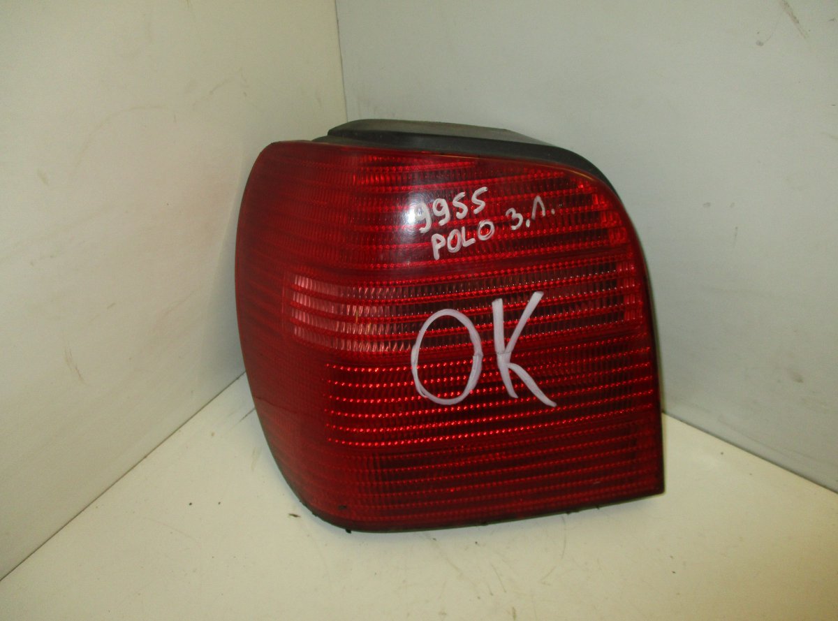 Volkswagen Polo takavalo (vasen) VW POLO (6N, 6V) (1994-2001) Tail light left

G...