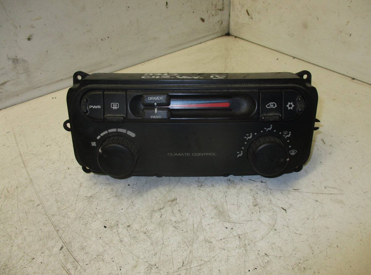 Chrysler Voyager / Town & Country Heater control panel CHRYSLER VOYAGER IV (RG, RS) (2000-2008) Heater...