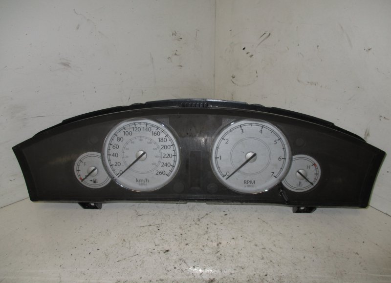 Chrysler 300C mittaristo CHRYSLER 300C I (2004-2010) Instrument Cluster ...