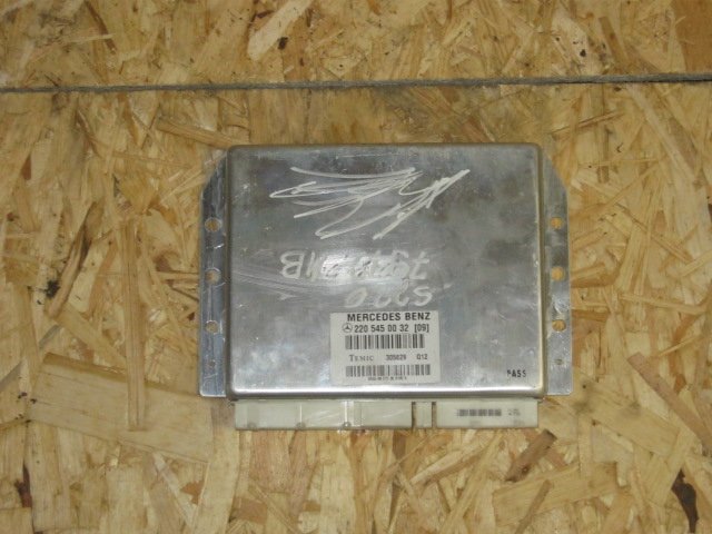 Mercedes-Benz 280SL - 600SL / SL (R129) Level/air suspension control unit MERCEDES-BENZ S-CLASS (W220) (1998-2005) Level/...