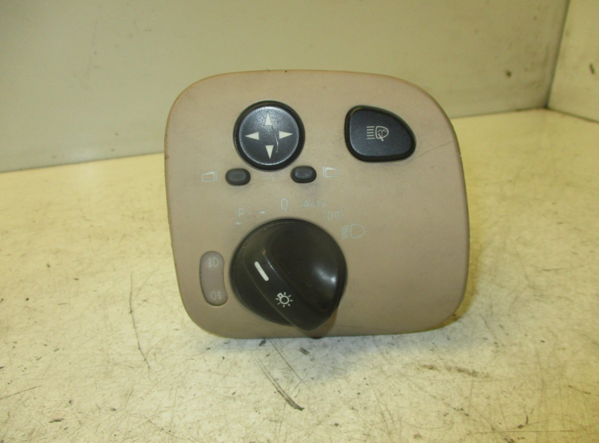 Mercedes-Benz 280SL - 600SL / SL (R129) Headlight Switch MERCEDES-BENZ C-CLASS (W203, CL203) (2000-2011)...