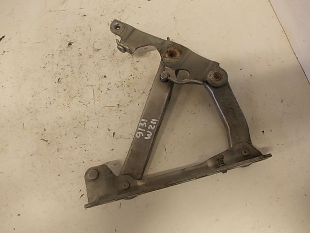 Mercedes-Benz A (W168) Bonnet Hinge Left MERCEDES-BENZ E-CLASS (W211) (2002-2009) Bonnet...