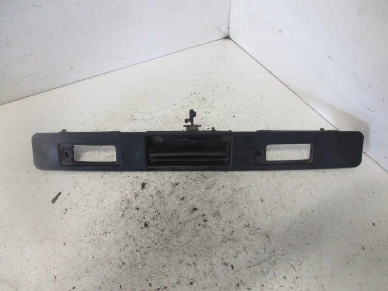 Volvo C70 Bootlid / tailgate handle VOLVO S70 / V70 / C70 (P80) (1996-2005) Bootlid...