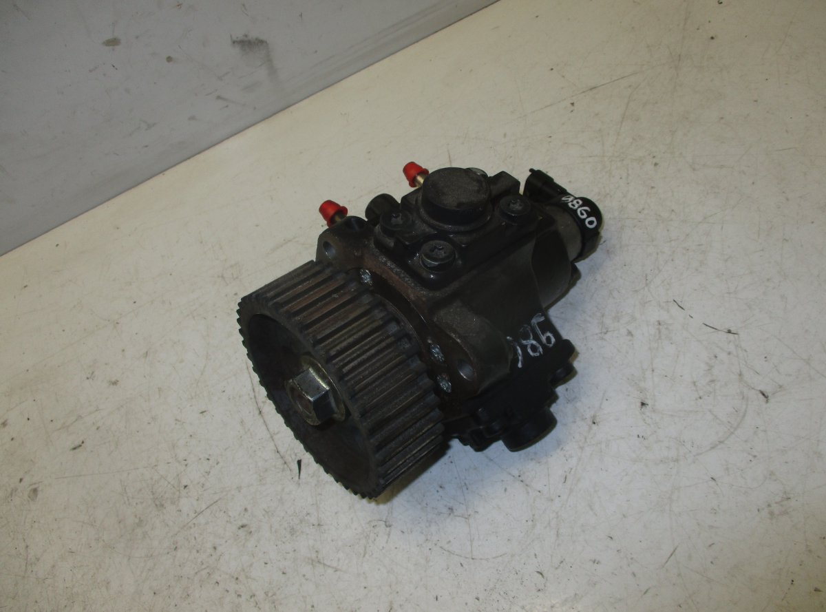 Opel Vectra (C) Fuel injection pump, diesel OPEL VECTRA C (2002-2010) Fuel injection pump, ...