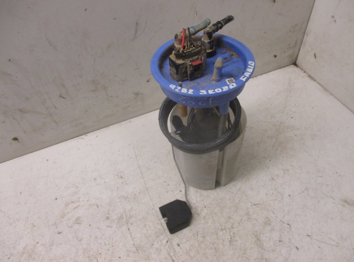 Skoda Roomster / Praktik Fuel delivery pump SKODA ROOMSTER / PRAKTIK (5J) (2005-2015) Fuel ...