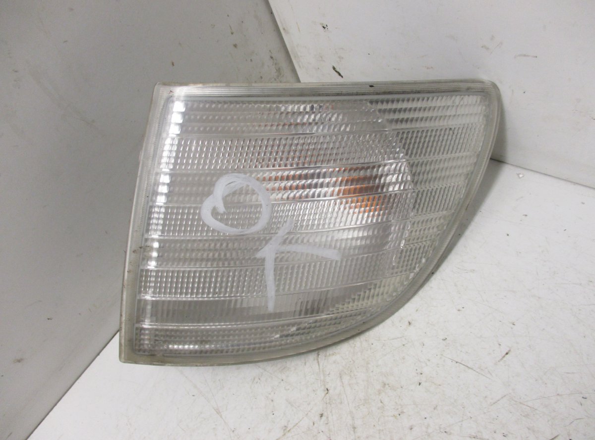 Mercedes-Benz V / Vito (W638) Indicator front left MERCEDES-BENZ VITO / V-CLASS (W638) (1996-2003)...