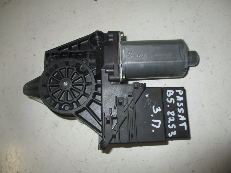 Volkswagen Passat Window Regulator Motor Rear Right VW PASSAT B5 (3B2) (1996-2000) Window Regulator...