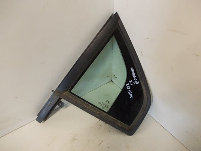 Ford Mondeo Door quarter Window glass rear left FORD MONDEO Mk III (2000-2007) Door quarter Win...