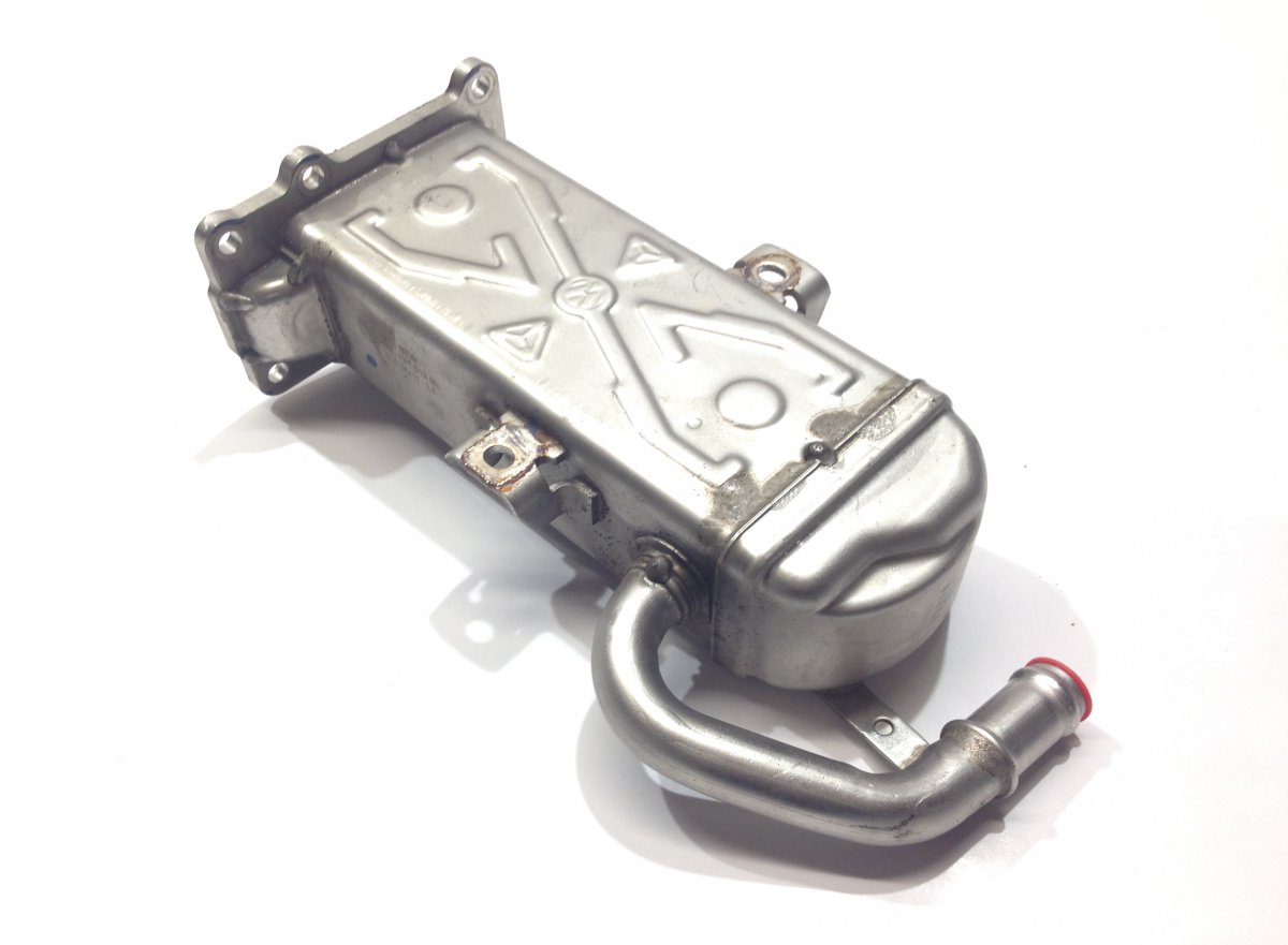 Volkswagen Passat (B7) EGR jäähtytin VW PASSAT B7 / ALLTRACK (2010-2015) EGR cooler ...