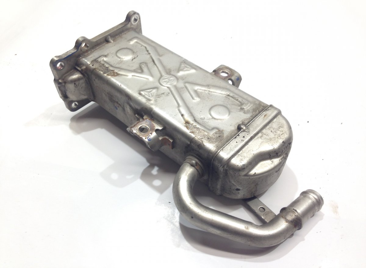 Volkswagen Passat (B7) EGR jäähtytin VW PASSAT B7 / ALLTRACK (2010-2015) EGR cooler ...