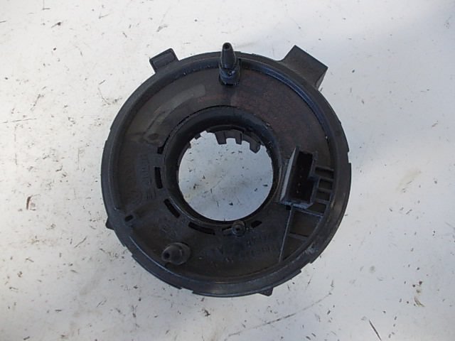 Audi A6 (C5) Steering wheel slip ring / squib AUDI A6 / A6 ALLROAD (C5) (1997-2005) Steering ...