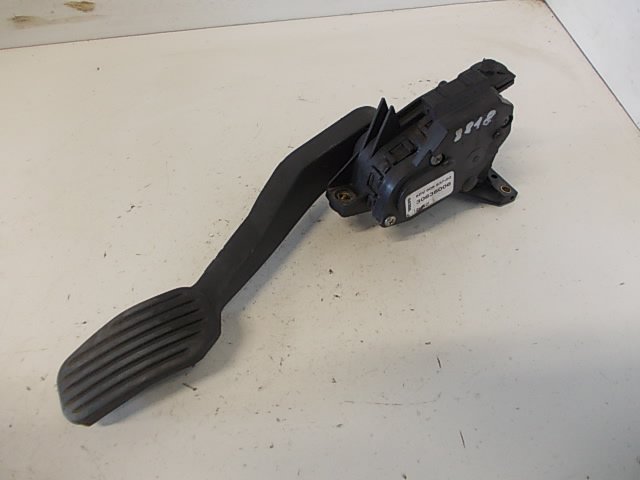 Volvo S60 Accelerator Pedal VOLVO S60 I (RS) (2000-2010) Accelerator Pedal ...