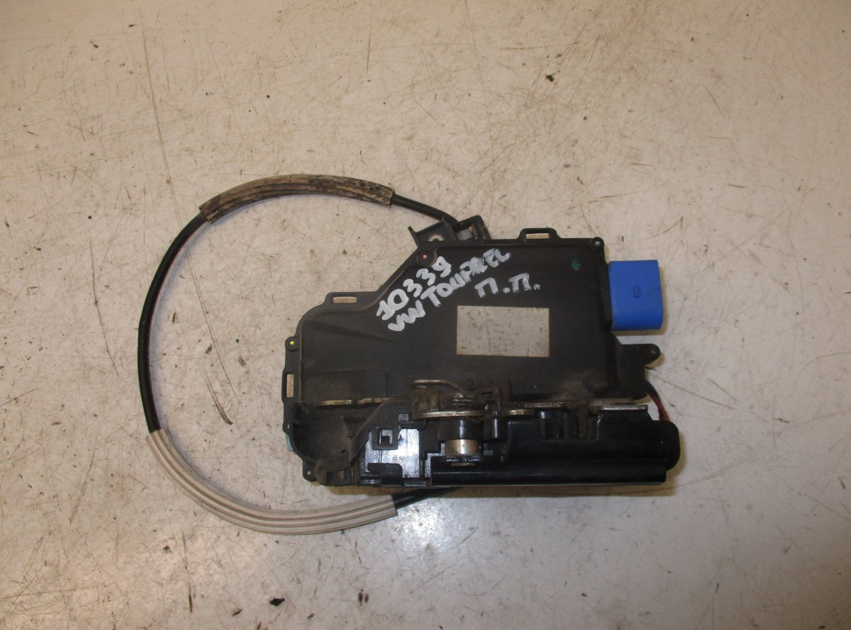 Volkswagen Touareg Door Lock Front Right VW TOUAREG I (7L) (2002-2010) Door Lock Front R...