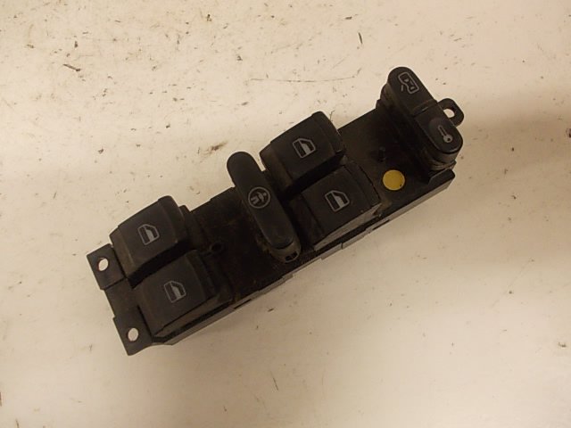 Volkswagen Passat Main windows switch VW PASSAT B5 (3B3) (2000-2005) Main windows swi...