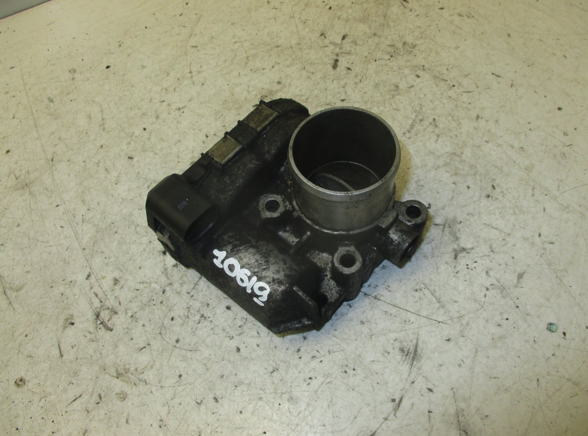 Renault Trafic Throttle body RENAULT TRAFIC II (2001-2015) Throttle body 820...