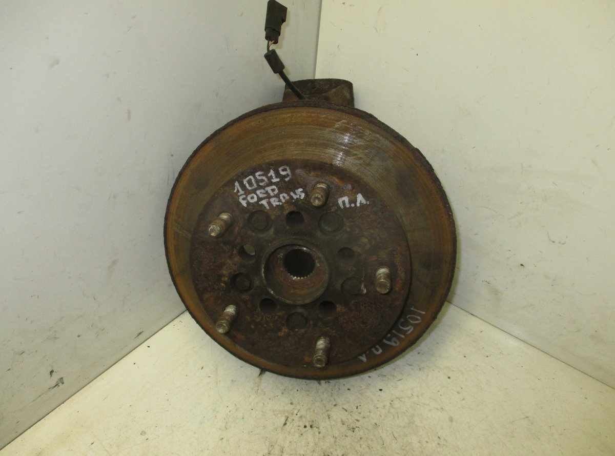 Ford Transit Connect / Tourneo Connect Wheel bearing housing front left FORD TRANSIT III (2006-2013) Wheel bearing hous...