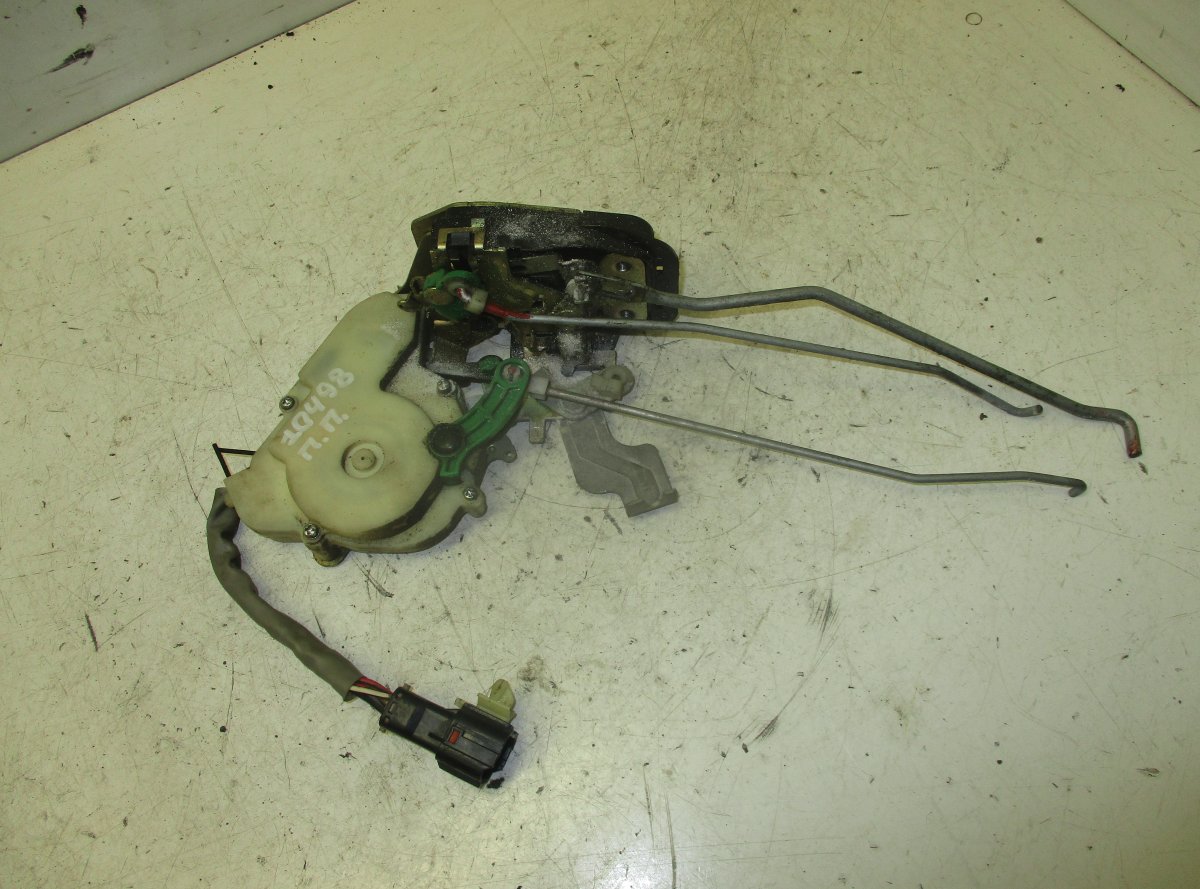 Kia Sorento Door Lock Front Right KIA SORENTO I (JC) (2002-2009) Door Lock Front ...