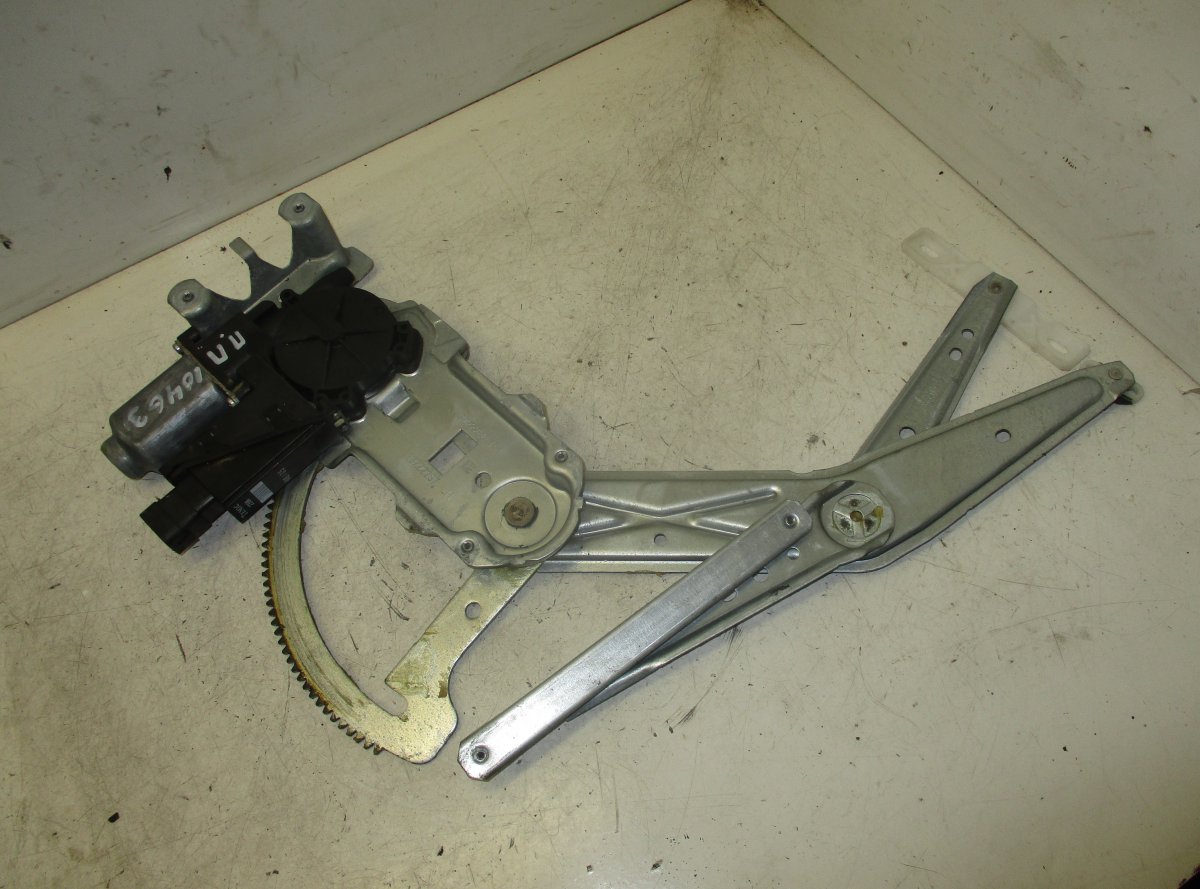 Opel Meriva (A) Window Regulator Compl. front right OPEL MERIVA A (2003-2010) Window Regulator Comp...