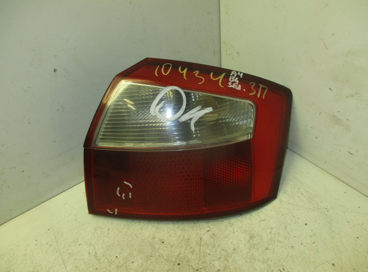 Audi A4 (B5) Tail light, right AUDI A4 (B6) (2000-2004) Tail light, right 0144...