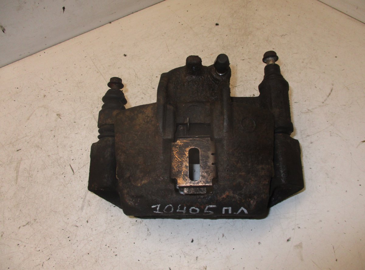 Mercedes-Benz V / Vito (W638) Brake caliper Front left MERCEDES-BENZ VITO / V-CLASS (W638) (1996-2003)...