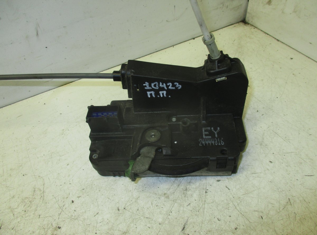 Opel Zafira (A) Door Lock Front Right OPEL ZAFIRA A (1999-2005) Door Lock Front Right...