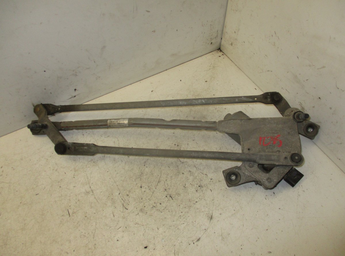 Ford Mondeo Wiper linkage / mechanism FORD MONDEO Mk IV (BA7) (2007-2014) Wiper linka...