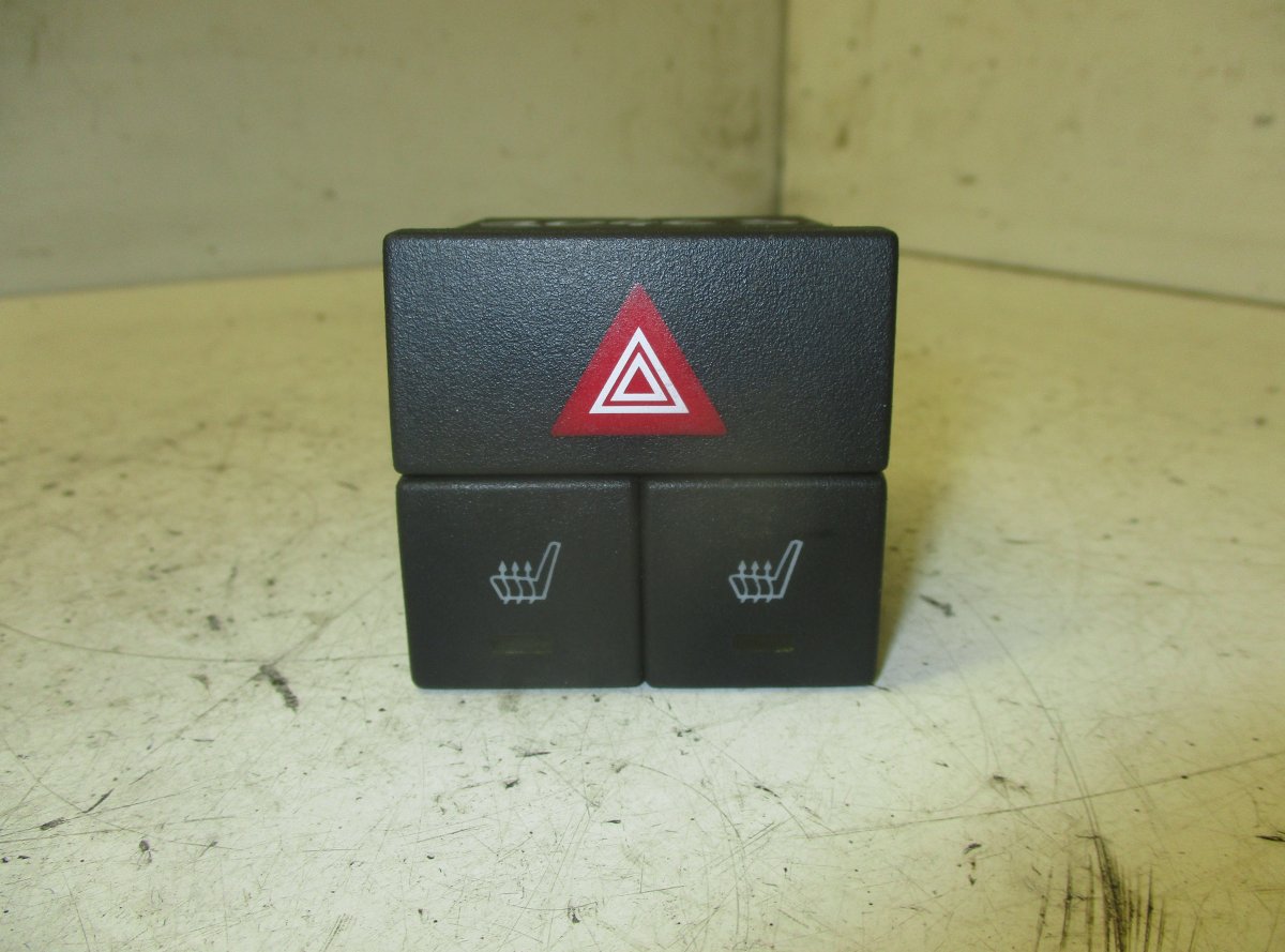 Opel Meriva (A) Hazard switch OPEL MERIVA A (2003-2010) Hazard switch 9333297...