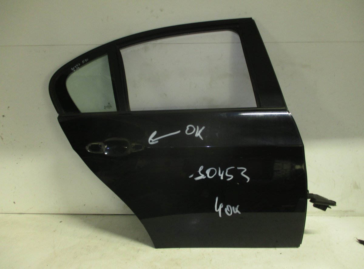 BMW 3 (E90 / E91 / E92 / E93) Door Rear Right BMW 3 (E90, E91, E92, E93) (2005-2011) Door Rea...