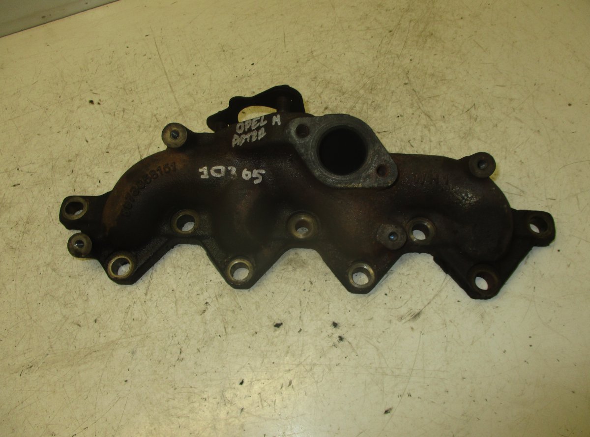 Opel Astra (H) väljalaskekollektor OPEL ASTRA H (2004-2014) Exhaust Manifold 89738...