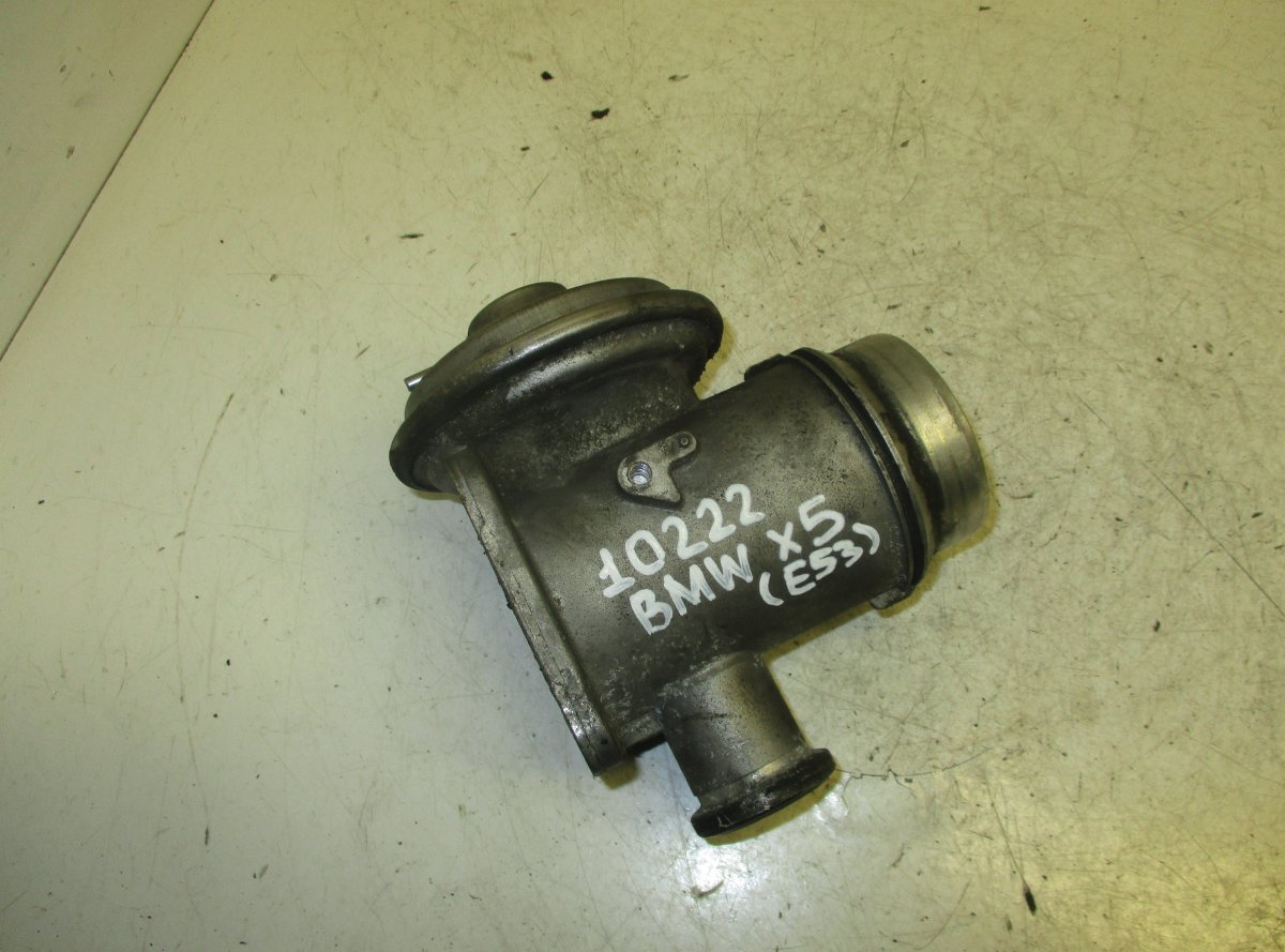 BMW X5 (E53) EGR Valve BMW X5 (E53) (2000-2007) EGR Valve 72826402

Pa...