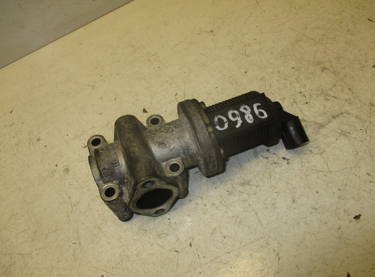 Opel Vectra (C) EGR Valve OPEL VECTRA C (2002-2010) EGR Valve 55215031

P...