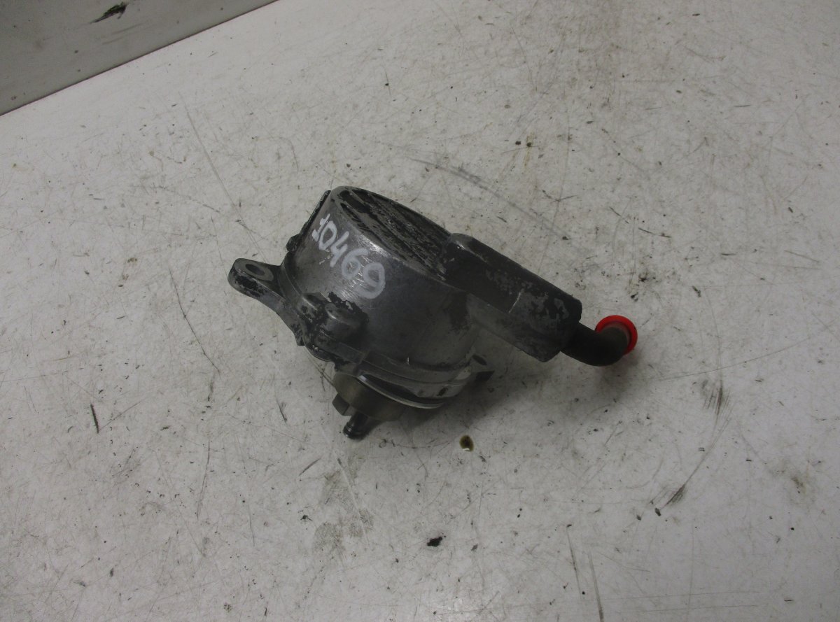 Mercedes-Benz V / Vito (W638) Vacuum Pump, engine MERCEDES-BENZ VITO / V-CLASS (W638) (1996-2003)...