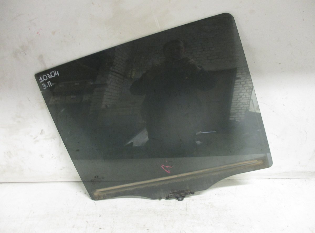 Hyundai Santa Fe Door window glass rear right HYUNDAI SANTA FE II (CM, NC) (2005-2012) Door w...