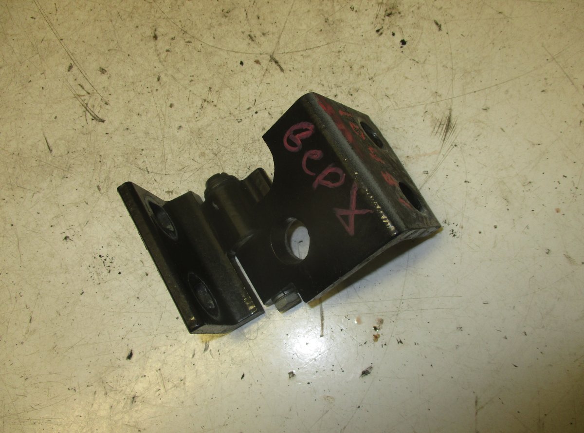 BMW X5 (E53) Door Hinge Rear Upper left BMW X5 (E53) (2000-2007) Door Hinge Rear Upper ...