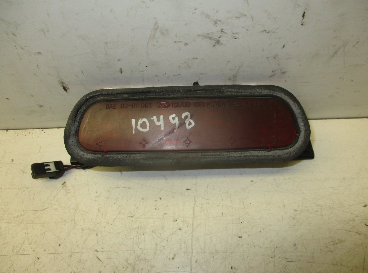 Kia Sorento Additional Brake Light KIA SORENTO I (JC) (2002-2009) Additional Brake...