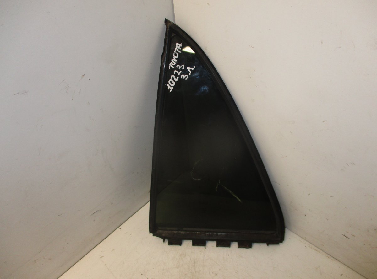 Toyota Corolla Door quarter Window glass rear left TOYOTA COROLLA IX (E120) (2001-2007) Door quart...