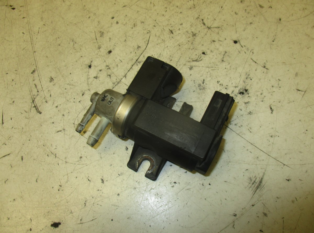 Audi A4 (B7) Engine Solenoid Valve AUDI A4 (B7) (2004-2008) Engine Solenoid Valve ...