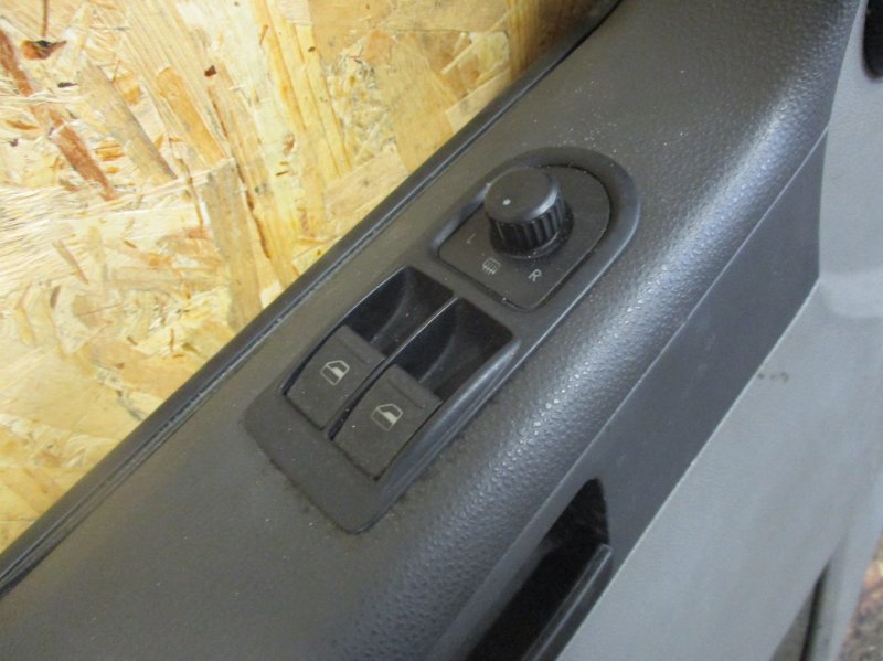 Volkswagen Transporter (T5, Caravelle, Multivan) Mirror Switch VW TRANSPORTER T5 / MULTIVAN (7H, 7E, 7J) (2003...