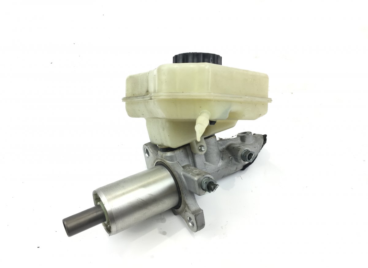Mercedes-Benz CLS (C219) piduri peasilinder MERCEDES-BENZ CLS (C219) (2004-2010) Brake Mast...