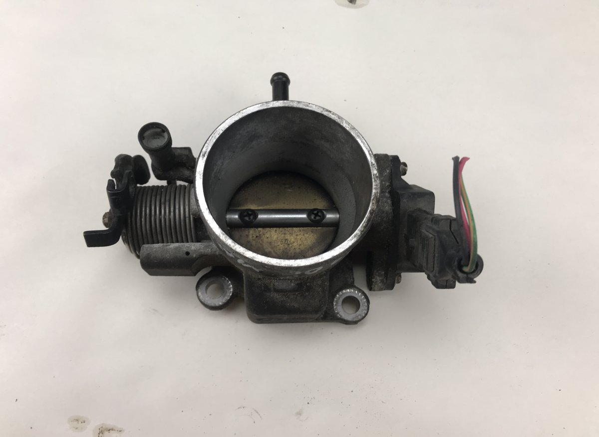 Kia Sportage Throttle body Throttle body — KIA SPORTAGE II (JE, KM) (2004-...