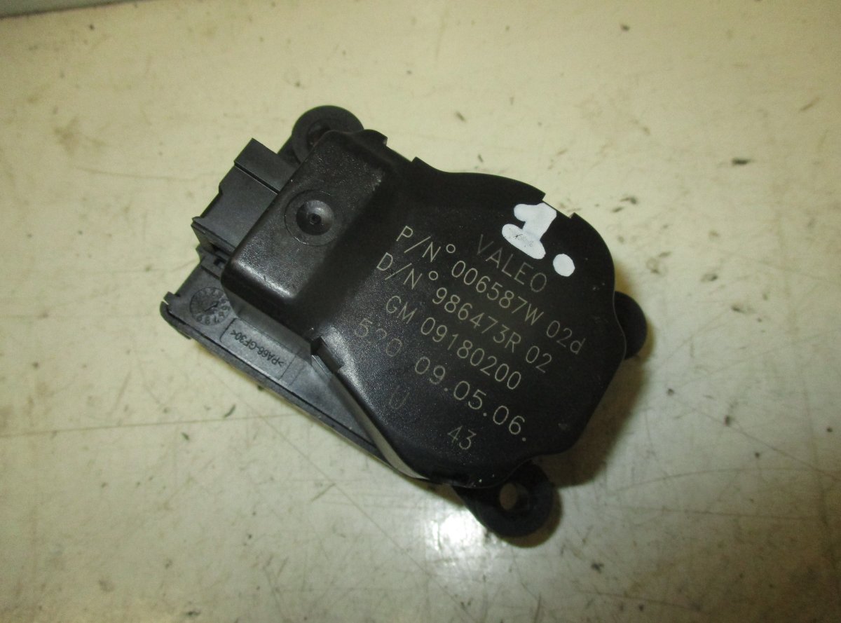 Opel Signum Evaporator air flow flap control motor OPEL SIGNUM (2003-2008) Evaporator air flow fla...