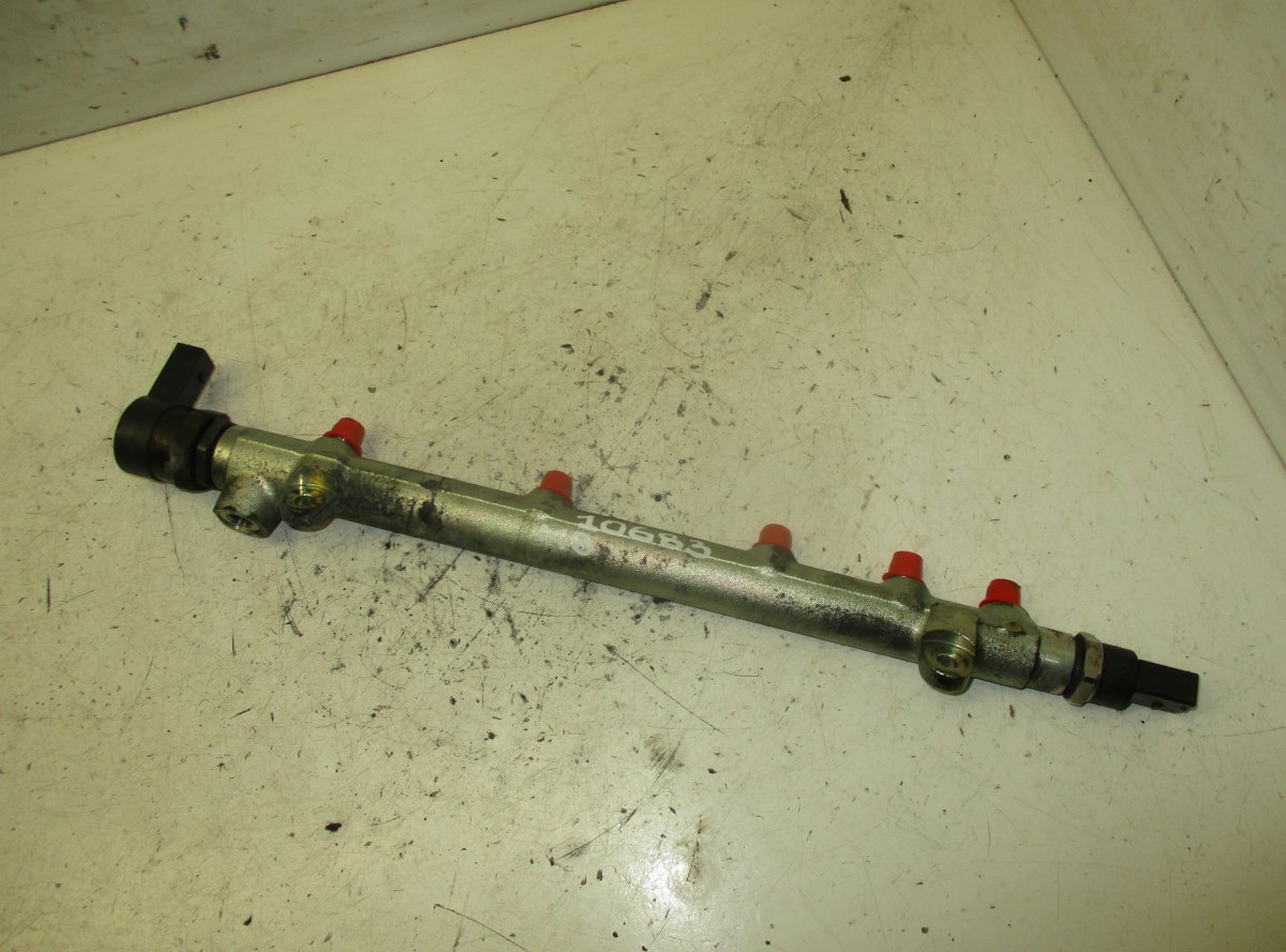 Mercedes-Benz A (W168) Fuel Distributor / fuel rail MERCEDES-BENZ E-CLASS (W211) (2002-2009) Fuel D...