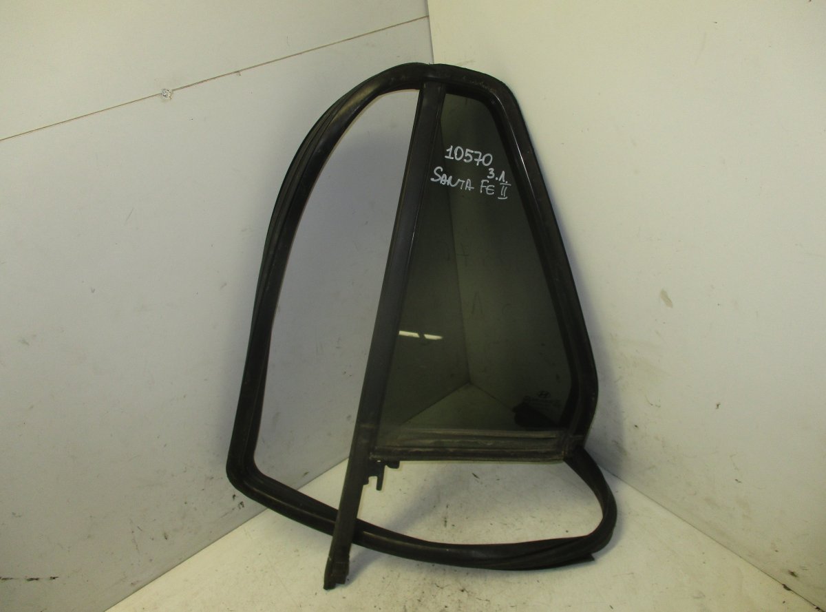 Hyundai Santa Fe Door quarter Window glass rear left HYUNDAI SANTA FE II (CM, NC) (2005-2012) Door q...